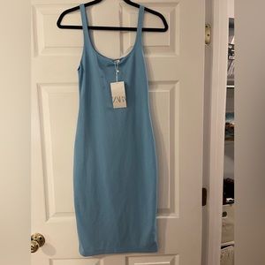 NWT Zara blue fitted midi dress size US women’s medium.